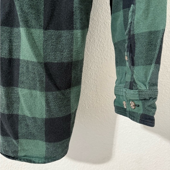Field & Stream Green and Black Checkered Shirt - Picture 8 of 10